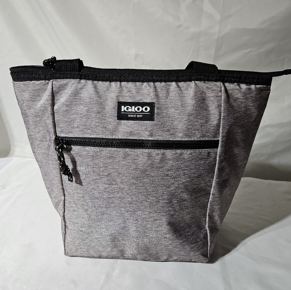 Igloo Active 12 Can Insulated Lunch Tote